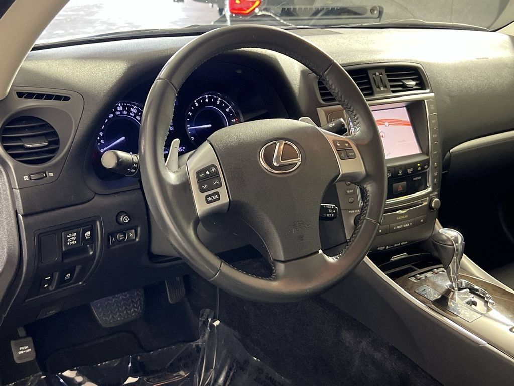 Used 2014 Lexus IS 250C w/ Navigation System Package RWD image 23