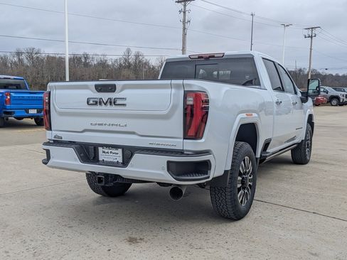 New 2026 GMC Sierra 3500 Denali Ultimate image 7