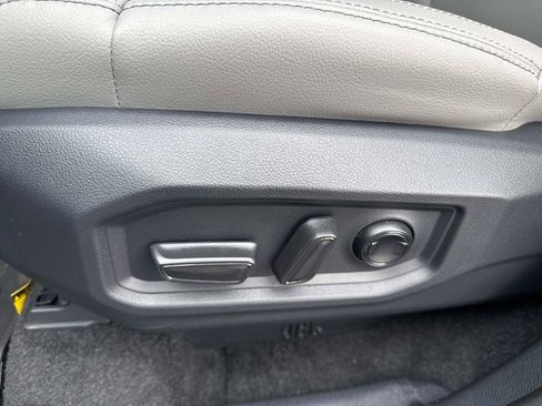 New 2026 Toyota Tundra Limited image 19