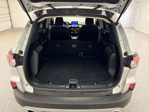 Used 2020 Ford Escape SE image 29