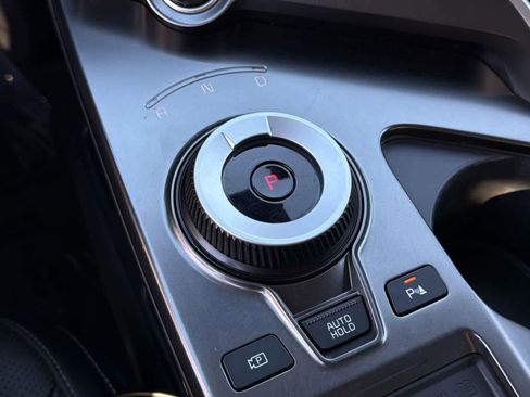 Used 2022 Kia EV6 Wind image 16