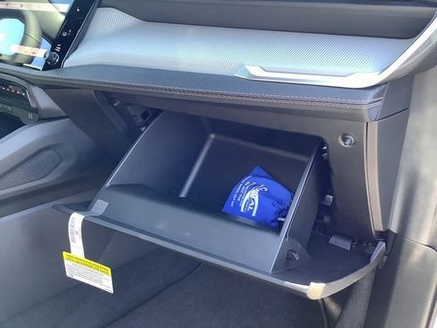 New 2026 Jeep Cherokee Limited image 42