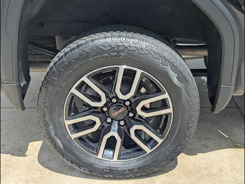 Used 2021 GMC Sierra 1500 AT4 w/ AT4 Preferred Package AWD/4WD image 19