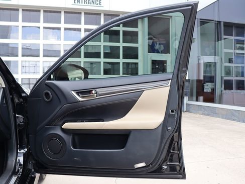 Used 2016 Lexus GS 350 image 45