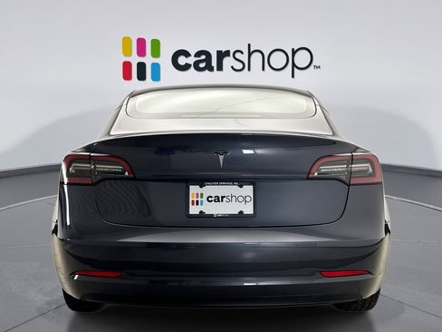 Used 2023 Tesla Model 3 Standard Range image 4