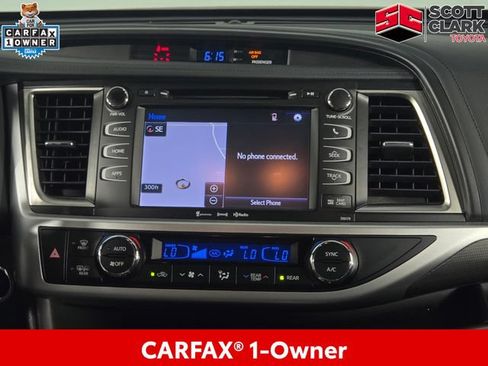Used 2018 Toyota Highlander SE AWD/4WD image 26