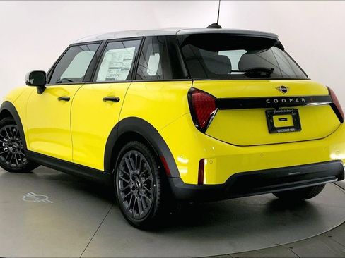 New 2026 MINI Cooper S image 2