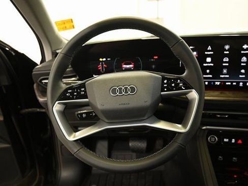 Used 2025 Audi Q5 Premium Plus AWD/4WD image 4