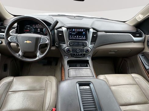 Used 2019 Chevrolet Tahoe Premier AWD/4WD image 7