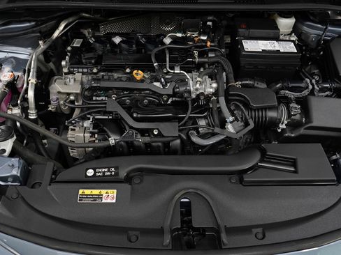 Used 2024 Toyota Corolla LE image 27