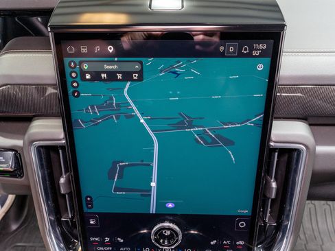 Used 2025 GMC Yukon Elevation AWD/4WD image 18