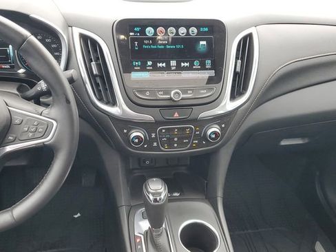 Certified 2018 Chevrolet Equinox Premier image 15