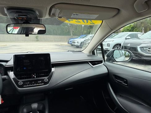 Used 2024 Toyota Corolla LE FWD image 25