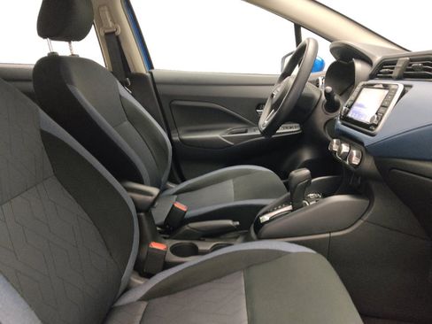 Used 2024 Nissan Versa SV w/ Trunk Package image 21