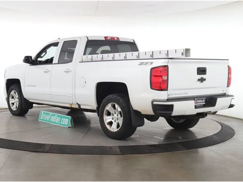 Used 2017 Chevrolet Silverado 1500 LT w/ All Star Edition AWD/4WD image 8