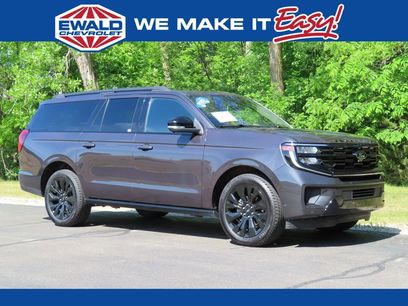 Used 2025 Ford Expedition Max Platinum w/ Stealth Appearance Package