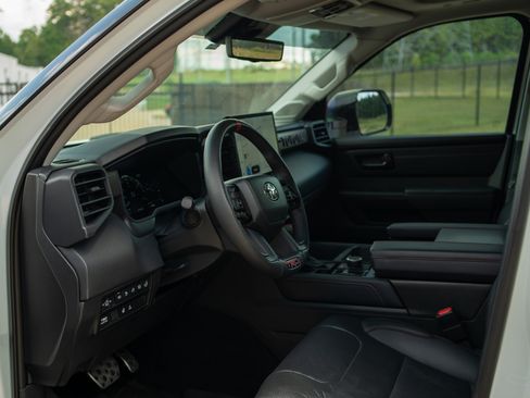 Used 2022 Toyota Tundra TRD Pro image 8