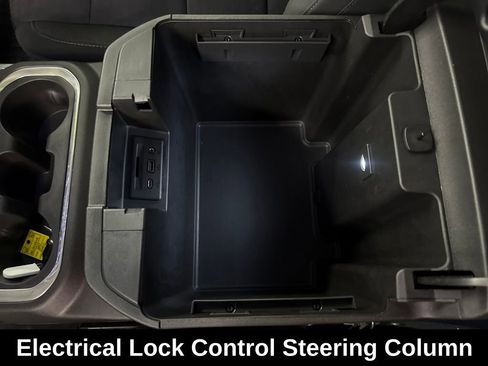 Used 2020 GMC Sierra 1500 Elevation w/ Elevation Value Package image 27