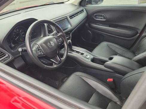Used 2019 Honda HR-V EX-L image 10