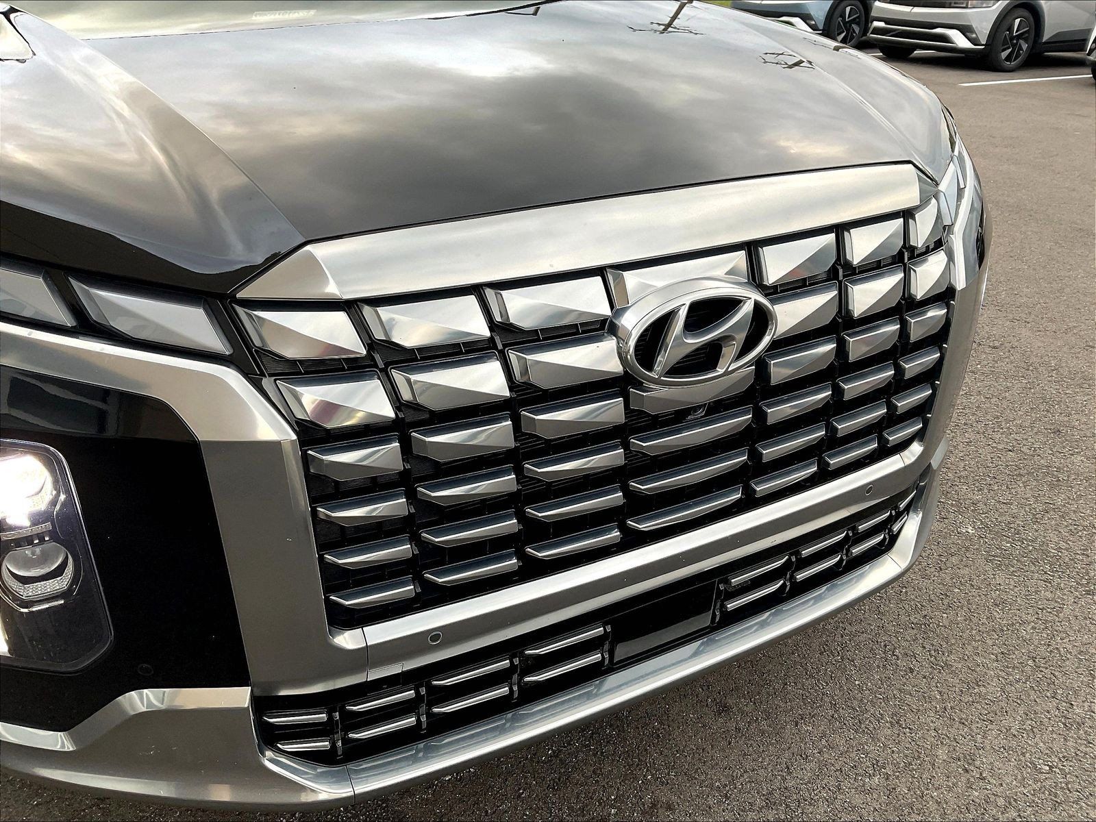 Certified 2024 Hyundai Palisade Calligraphy AWD/4WD image 34