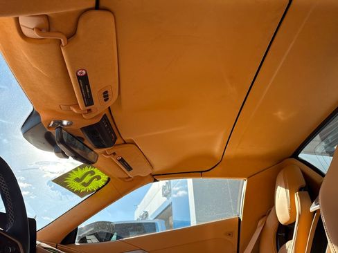 Used 2022 Chevrolet Corvette Stingray Premium Conv w/ Z51 Performance Package image 27