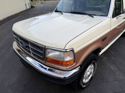Used 1995 Ford F250 XLT image 15
