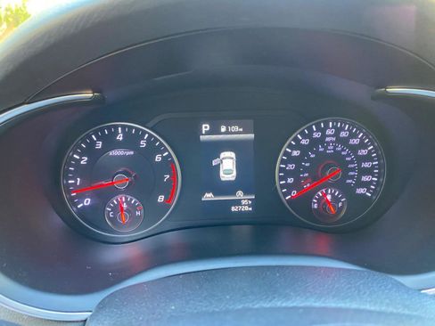 Used 2022 Kia Stinger GT1 RWD image 64