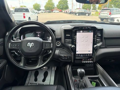 Used 2023 RAM 1500 Laramie AWD/4WD image 13