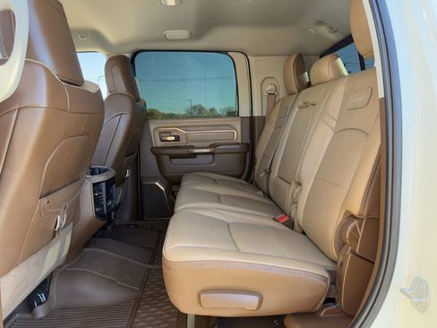 Used 2024 RAM 2500 Limited image 28