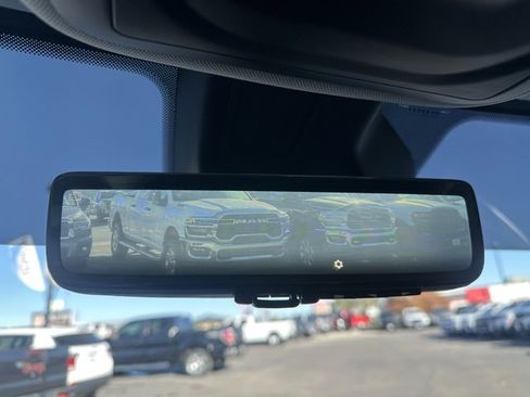 Used 2023 Jeep Grand Cherokee L Limited w/ Luxury Tech Group II image 32