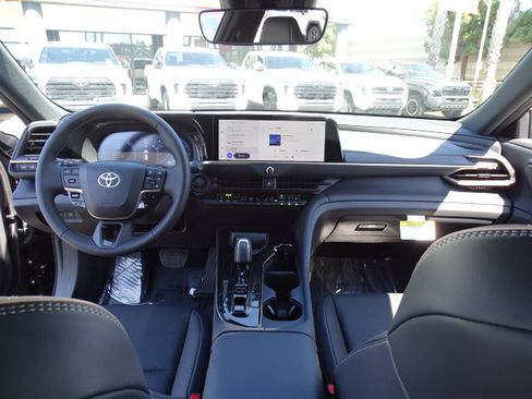 New 2026 Toyota Crown Signia AWD/4WD image 15