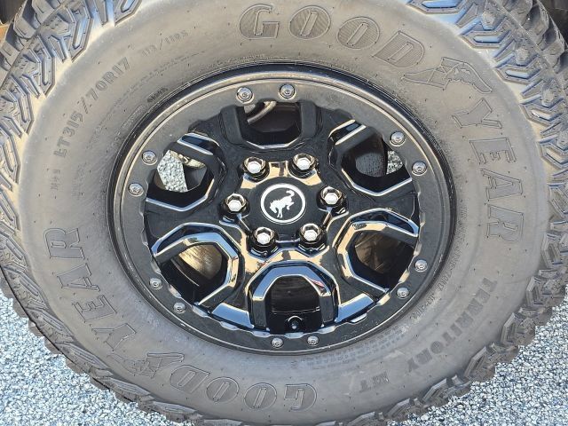 Certified 2024 Ford Bronco Outer Banks w/ Sasquatch Package AWD/4WD image 11