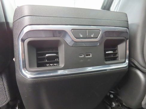 Used 2025 GMC Sierra 1500 Denali Ultimate image 11