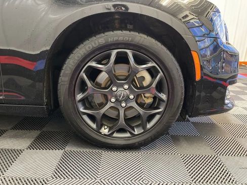 Used 2023 Chrysler 300 Touring L w/ Popular Equipment Group image 21