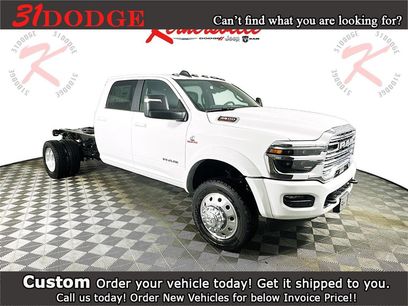 New 2026 RAM 4500 4x4 Crew Cab DRW w/ Laramie Trim Package