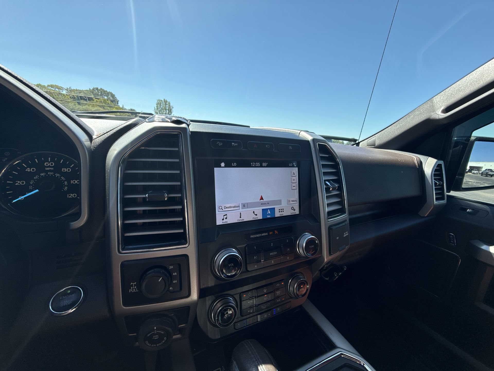 Used 2019 Ford F150 King Ranch w/ Equipment Group 601A Luxury AWD/4WD image 20