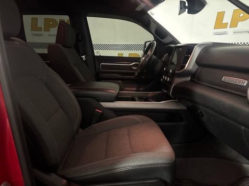 Used 2021 RAM 1500 Big Horn AWD/4WD image 14