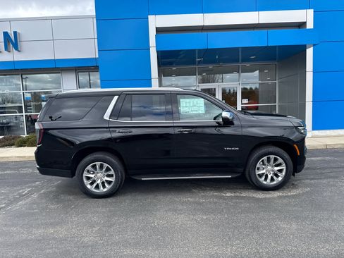 New 2026 Chevrolet Tahoe Premier w/ Sun And Tow Package AWD/4WD image 3