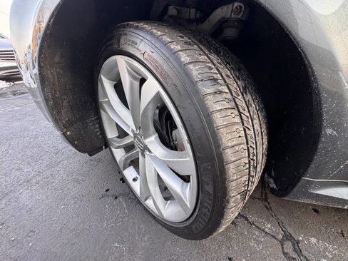 Used 2008 Audi S8 image 29