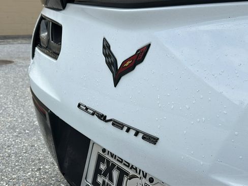 Used 2016 Chevrolet Corvette Z06 w/ 2LZ Preferred Equipment Group RWD image 8