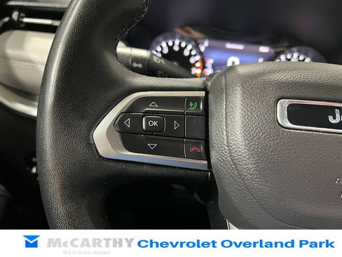 Used 2025 Jeep Compass Limited AWD/4WD image 14