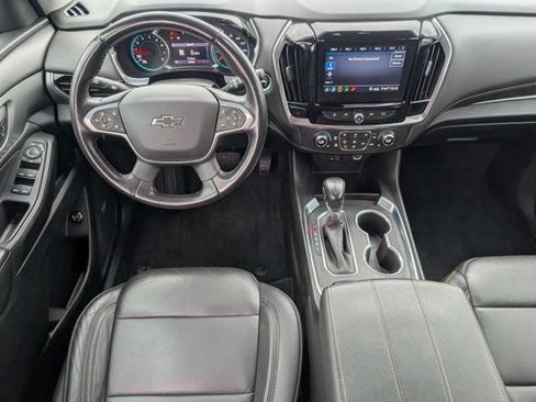 Used 2021 Chevrolet Traverse RS w/ LPO, Floor Liner Package AWD/4WD image 6