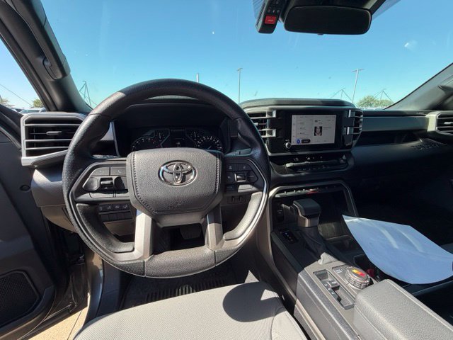 Used 2025 Toyota Tundra SR5 AWD/4WD image 14