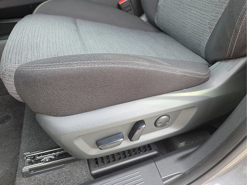 Used 2023 Nissan Rogue SV FWD image 14