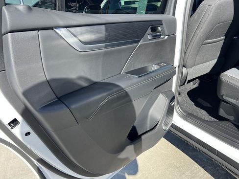 New 2026 GMC Acadia Elevation FWD image 25