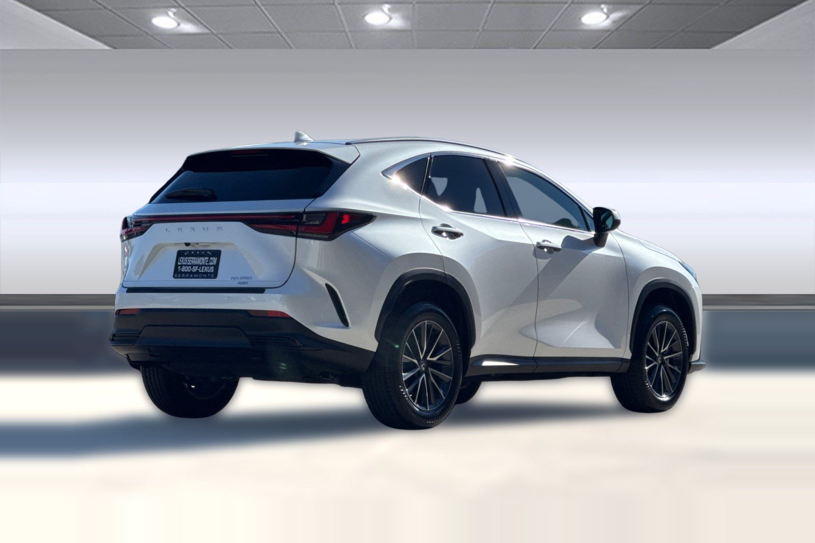 Used 2025 Lexus NX 250 AWD w/ Accessory Package (Z2) image 8