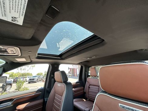 New 2026 GMC Sierra 3500 Denali Ultimate AWD/4WD image 19