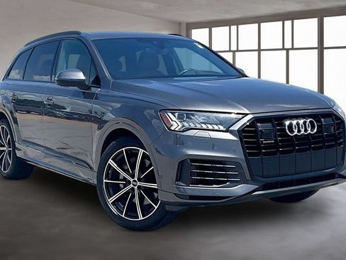 Used 2023 Audi Q7 3.0T Prestige AWD/4WD image 10