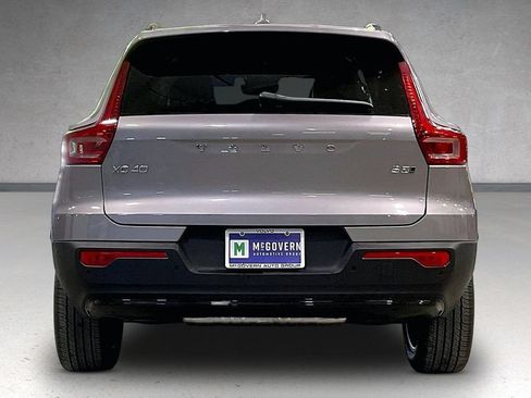 New 2026 Volvo XC40 B5 Plus w/ Protection Package Premier AWD/4WD image 4
