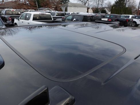 Used 2022 GMC Sierra 2500 AT4 w/ AT4 Preferred Package image 10